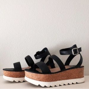 Steve Madden Kirsten Sandals Size 10/11